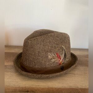 Brixton fedora size small